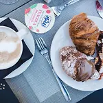 Alojamento de Acomodação e Pequeno-almoço B&B Follonica 4*