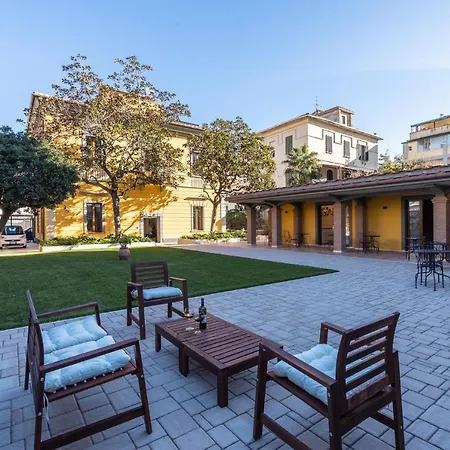 B&B Follonica Bed & Breakfast