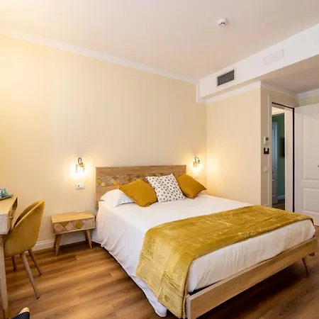 B&B Follonica Bed & Breakfast Follonica