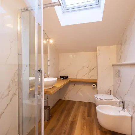 B&B Follonica Bed & Breakfast Follonica
